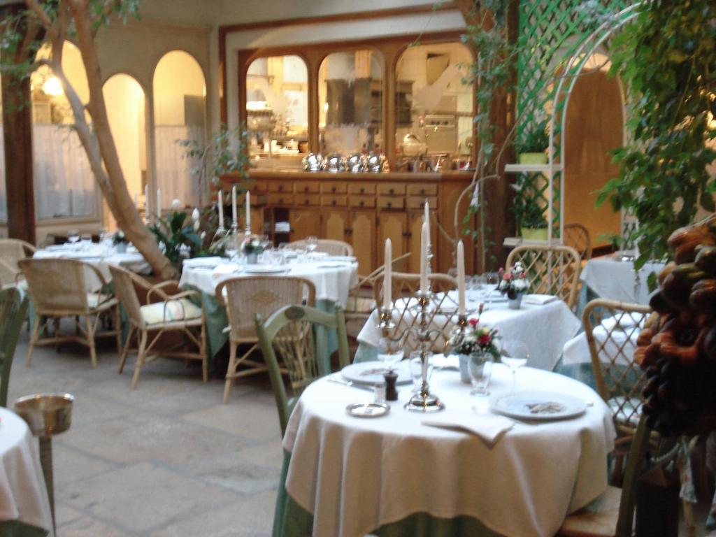 Hotel Chez Camille Arnay-le-Duc Exterior foto
